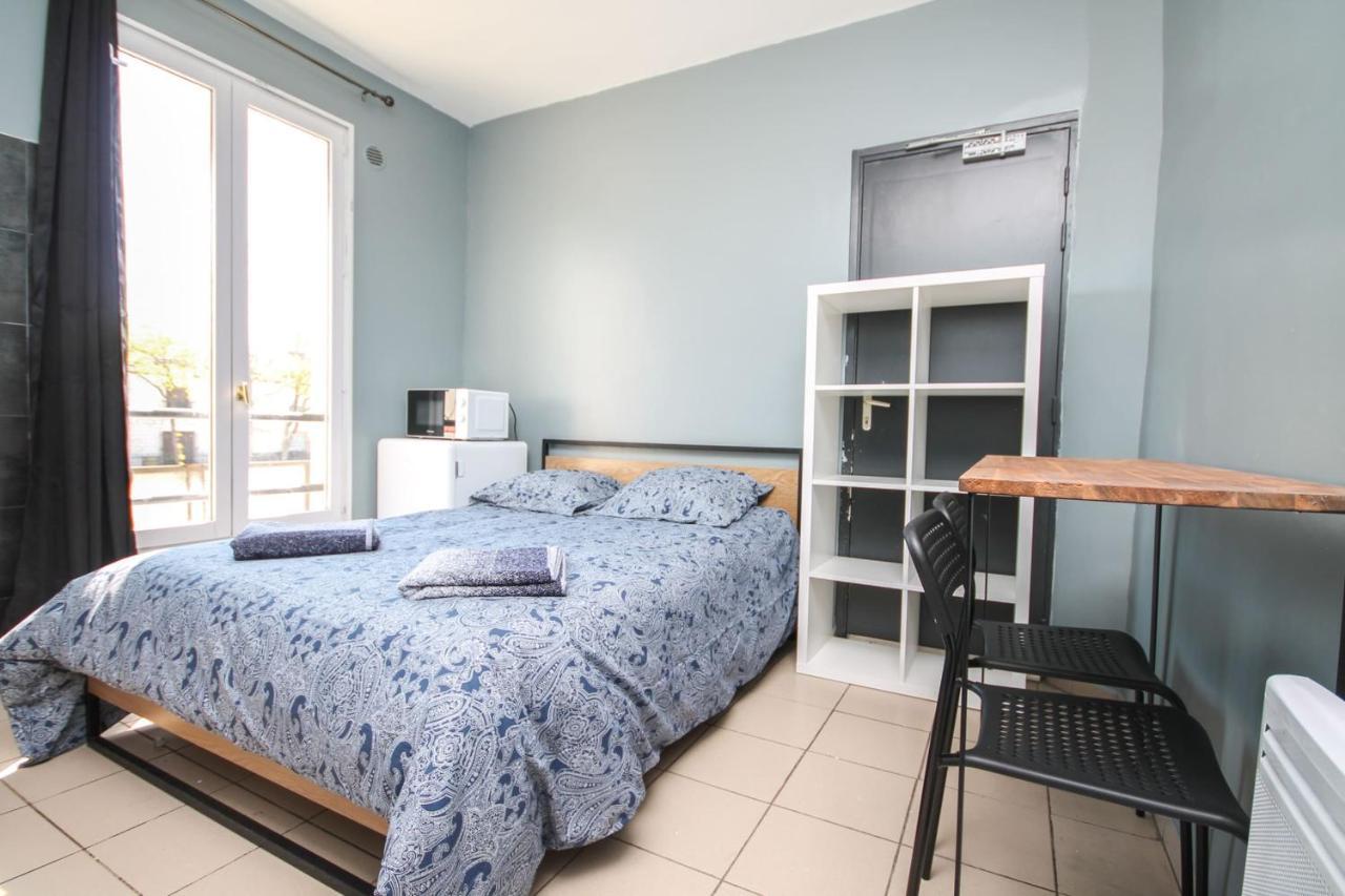 08 - Chambre Proche Paris Et Transports Avec Tv Wifi Saint-Denis  Dış mekan fotoğraf