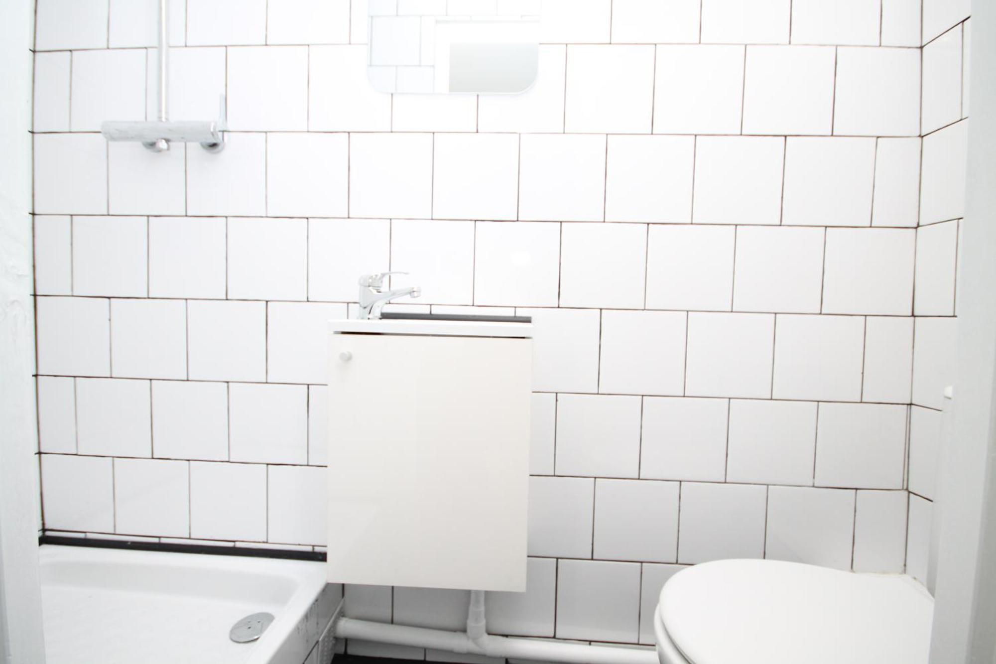 08 - Chambre Proche Paris Et Transports Avec Tv Wifi Saint-Denis  Dış mekan fotoğraf